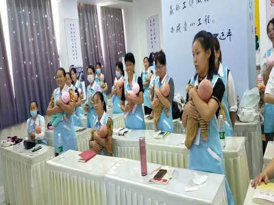 老月嫂為什么能全年接單？新手卻接不到單，可能就是因?yàn)檫@原因